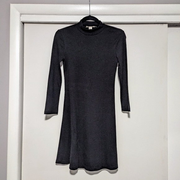 Forever 21 Dresses & Skirts - 4/$16 ❇️ Forever 21 Black Ribbed Mockneck Mini Dress